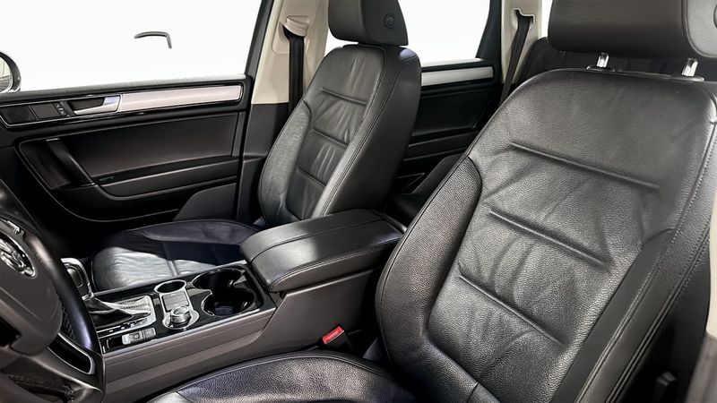 Volkswagen Touareg bild 8