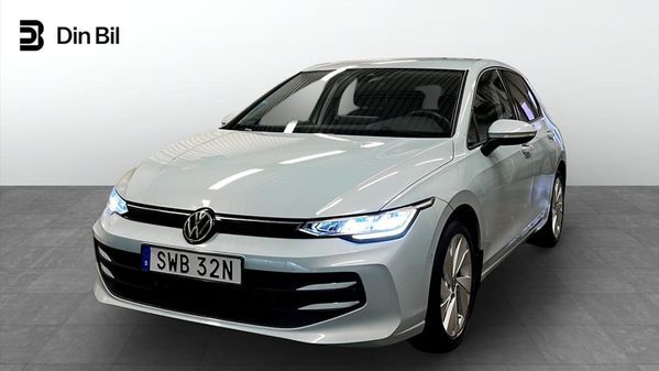 Volkswagen Golf Life TSI150 P-värme/Backkamera - 2025