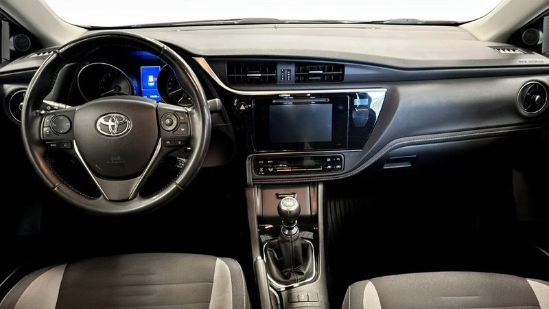 Toyota Auris bild 4