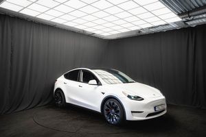 Tesla Model Y bild 5