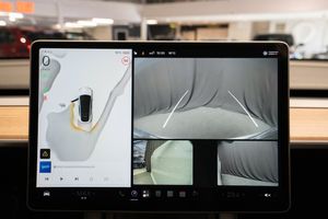 Tesla Model Y bild 17