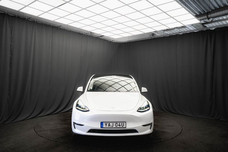 Tesla Model Y bild 4