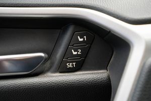 Toyota RAV4 bild 19