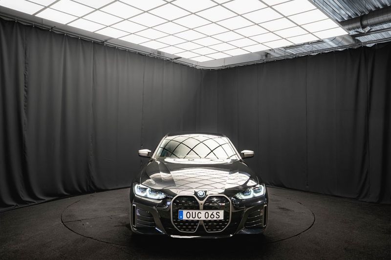 BMW i4 bild 4