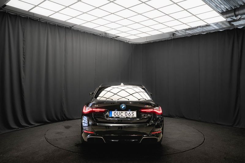 BMW i4 bild 9