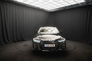 BMW i4 bild 4