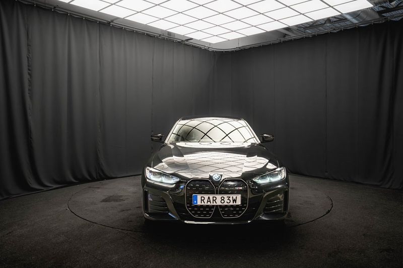 BMW i4 bild 4