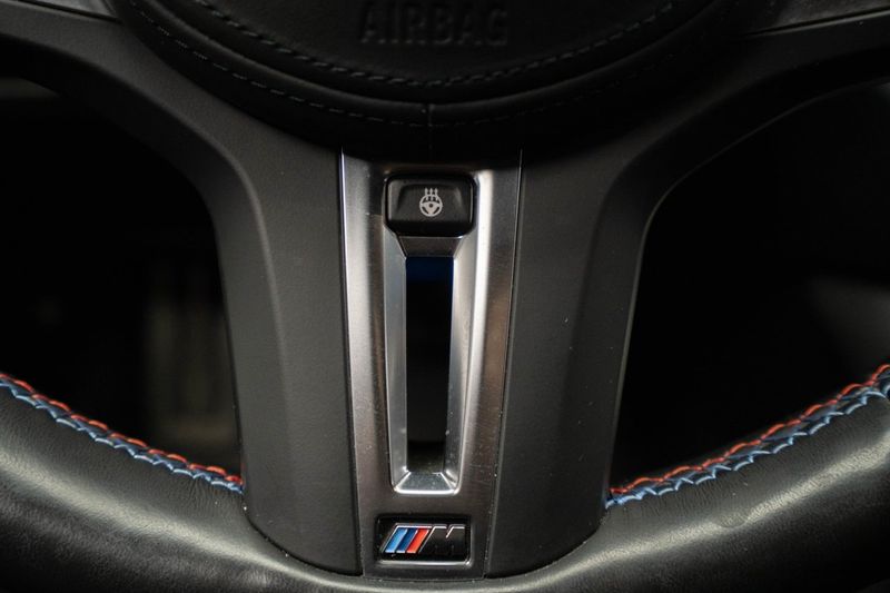 BMW i4 bild 21