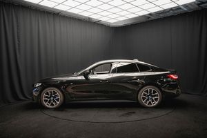 BMW i4 bild 10