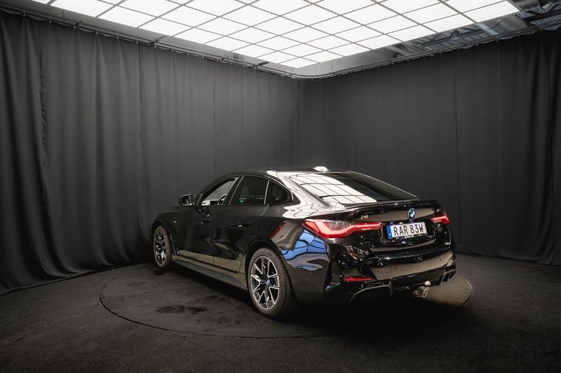 BMW i4 bild 9