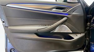 BMW 520 bild 11