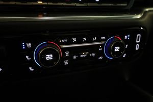 Chevrolet Silverado bild 18