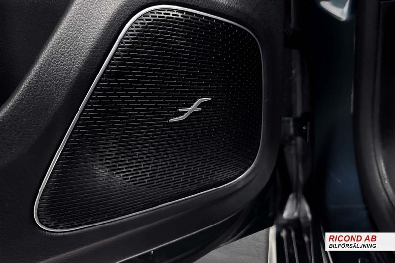 Mercedes A45 AMG bild 21