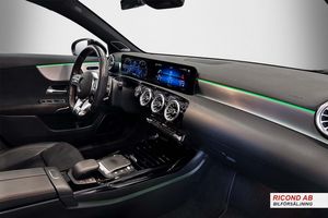 Mercedes A45 AMG bild 15