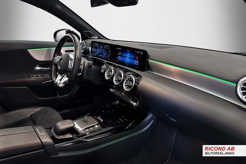 Mercedes A45 AMG bild 15