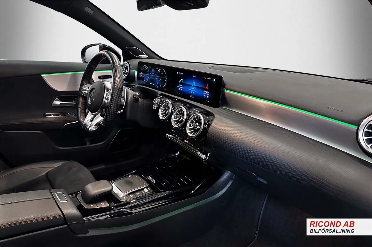 Mercedes A45 AMG bild 15