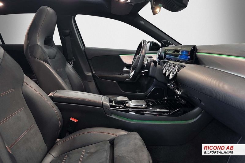 Mercedes A45 AMG bild 14