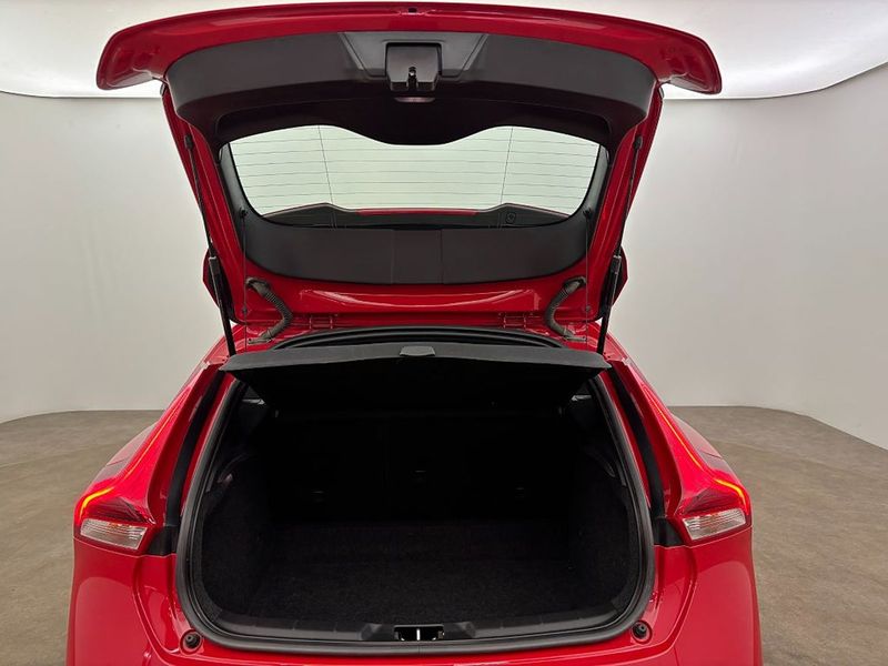 Volvo V40 bild 10