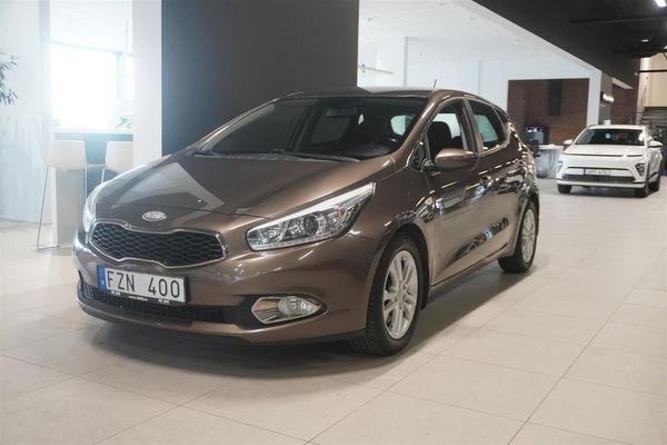 Kia Cee´d Cee'd 1.4 CVVT Manuell, 99hk, 2013 | Ränta 1,99% - 2013