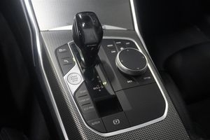 BMW 320 bild 16