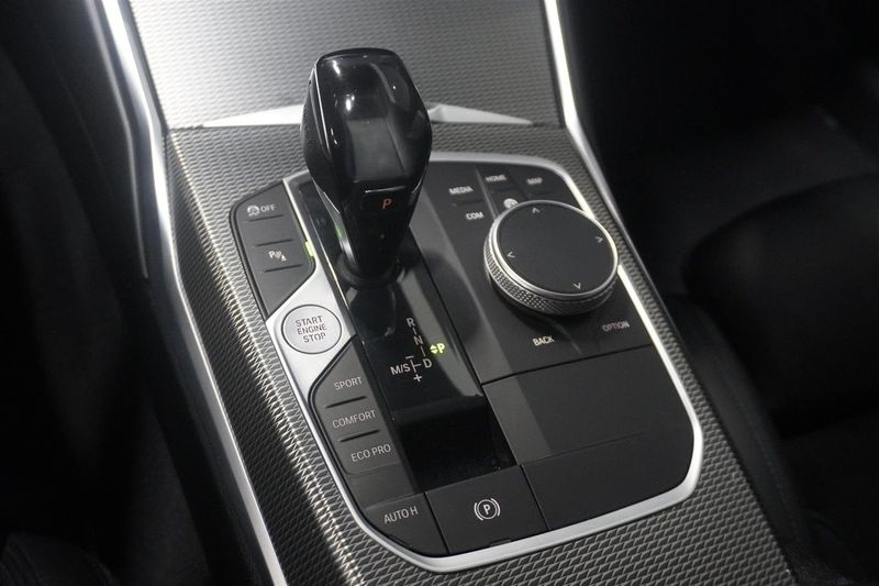 BMW 320 bild 16