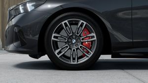 BMW i5 bild 7