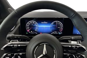 Mercedes GLA250 bild 7