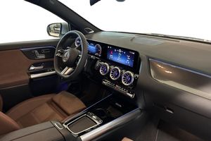 Mercedes GLA250 bild 9