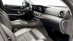 Mercedes E220 bild 3