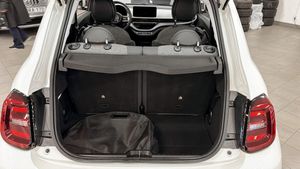 Fiat 500e bild 8