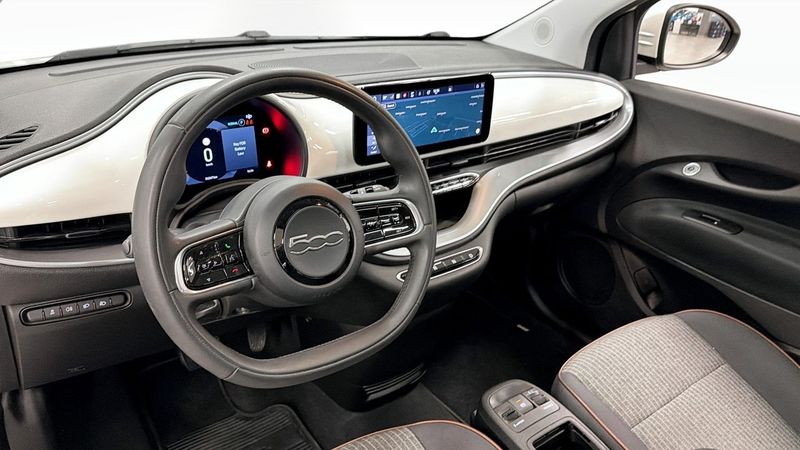 Fiat 500e bild 11