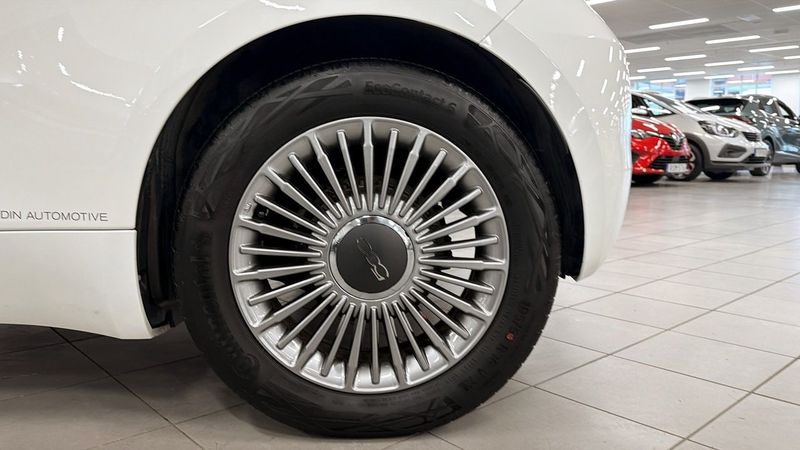 Fiat 500e bild 7