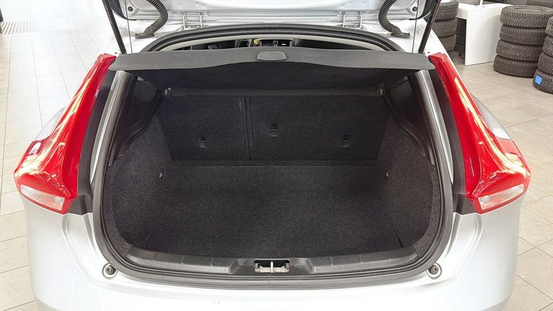 Volvo V40 bild 8