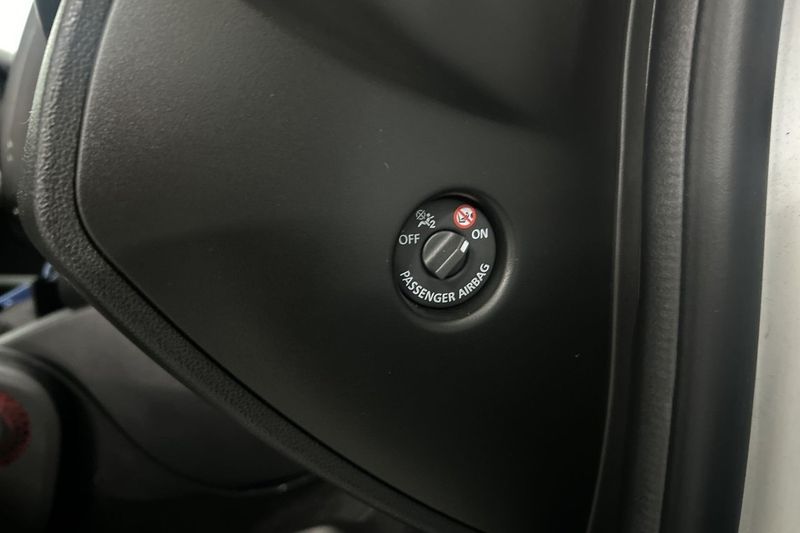 Renault Clio bild 16