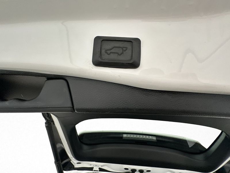 Toyota RAV4 bild 10