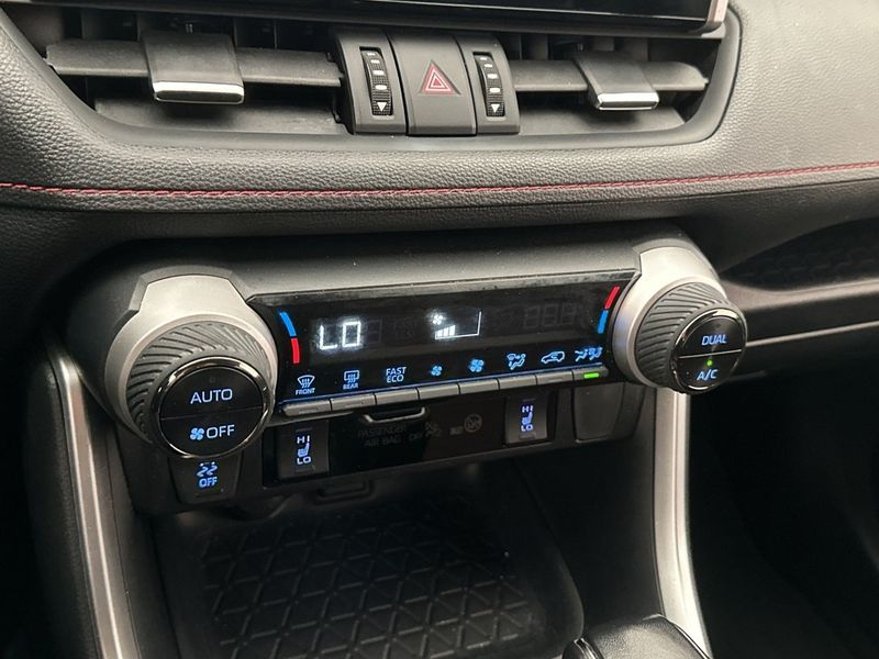 Toyota RAV4 bild 22