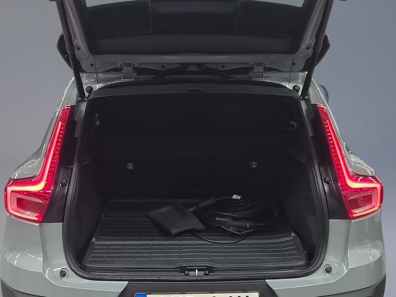 Volvo EX40 bild 9