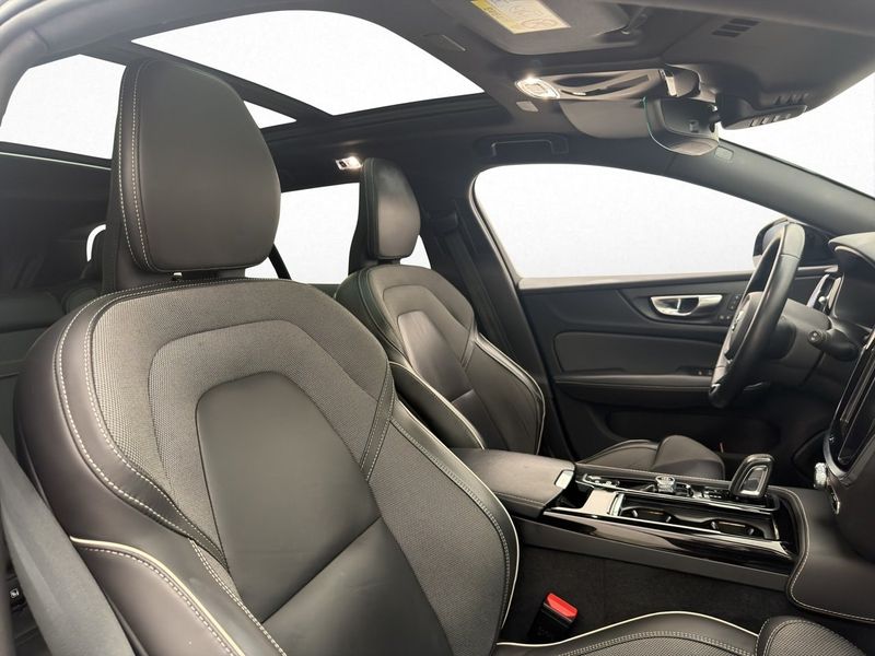 Volvo V60 bild 25