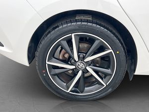 Toyota Auris bild 28