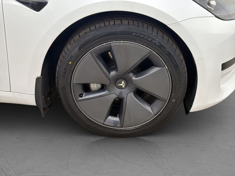 Tesla Model 3 bild 34