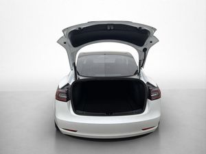 Tesla Model 3 bild 30
