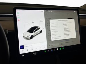 Tesla Model 3 bild 23