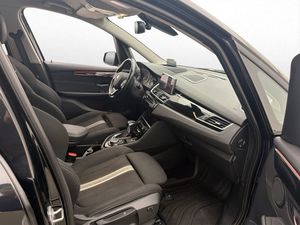 BMW 220 bild 25