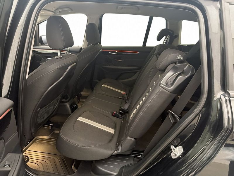 BMW 220 bild 26