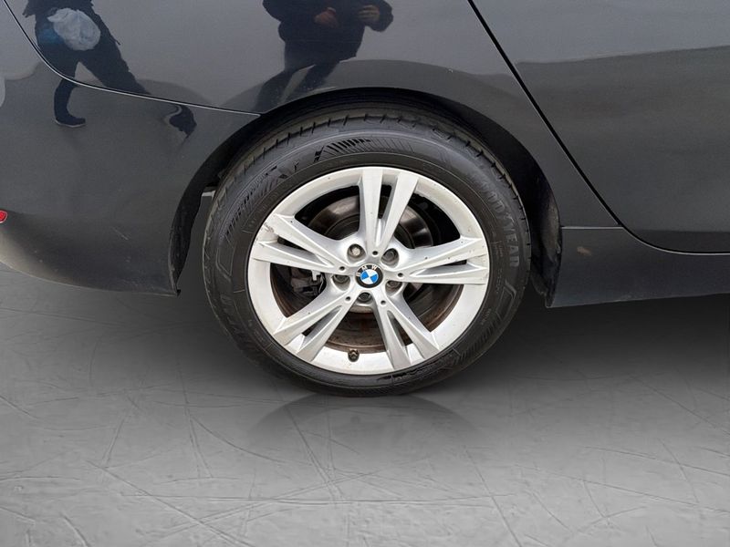 BMW 220 bild 32