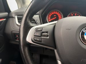 BMW 220 bild 13