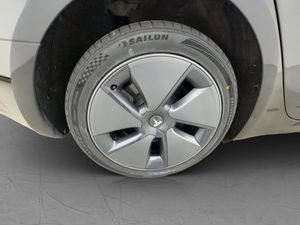 Tesla Model 3 bild 34