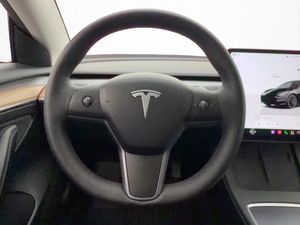 Tesla Model 3 bild 14
