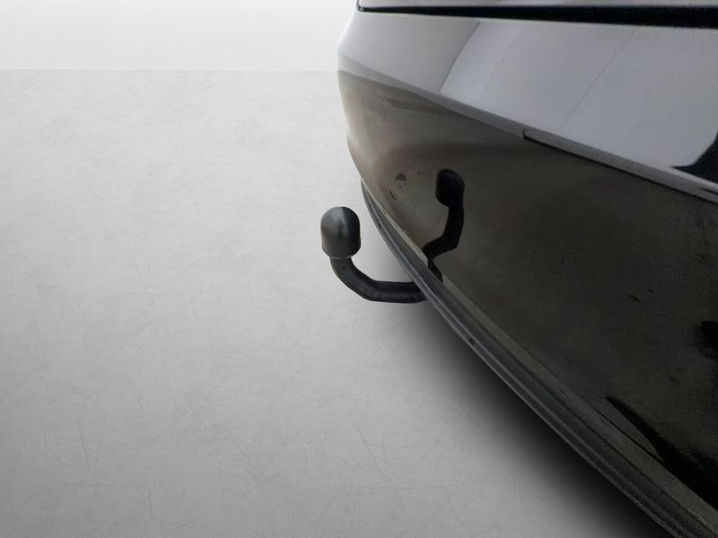 Tesla Model 3 bild 10