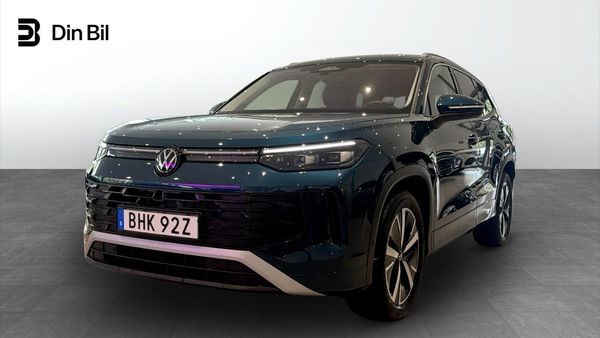 Volkswagen Tayron LIFE 2.0 TSI 4M 204 hk Drag/Värmare/Momsad - 2025